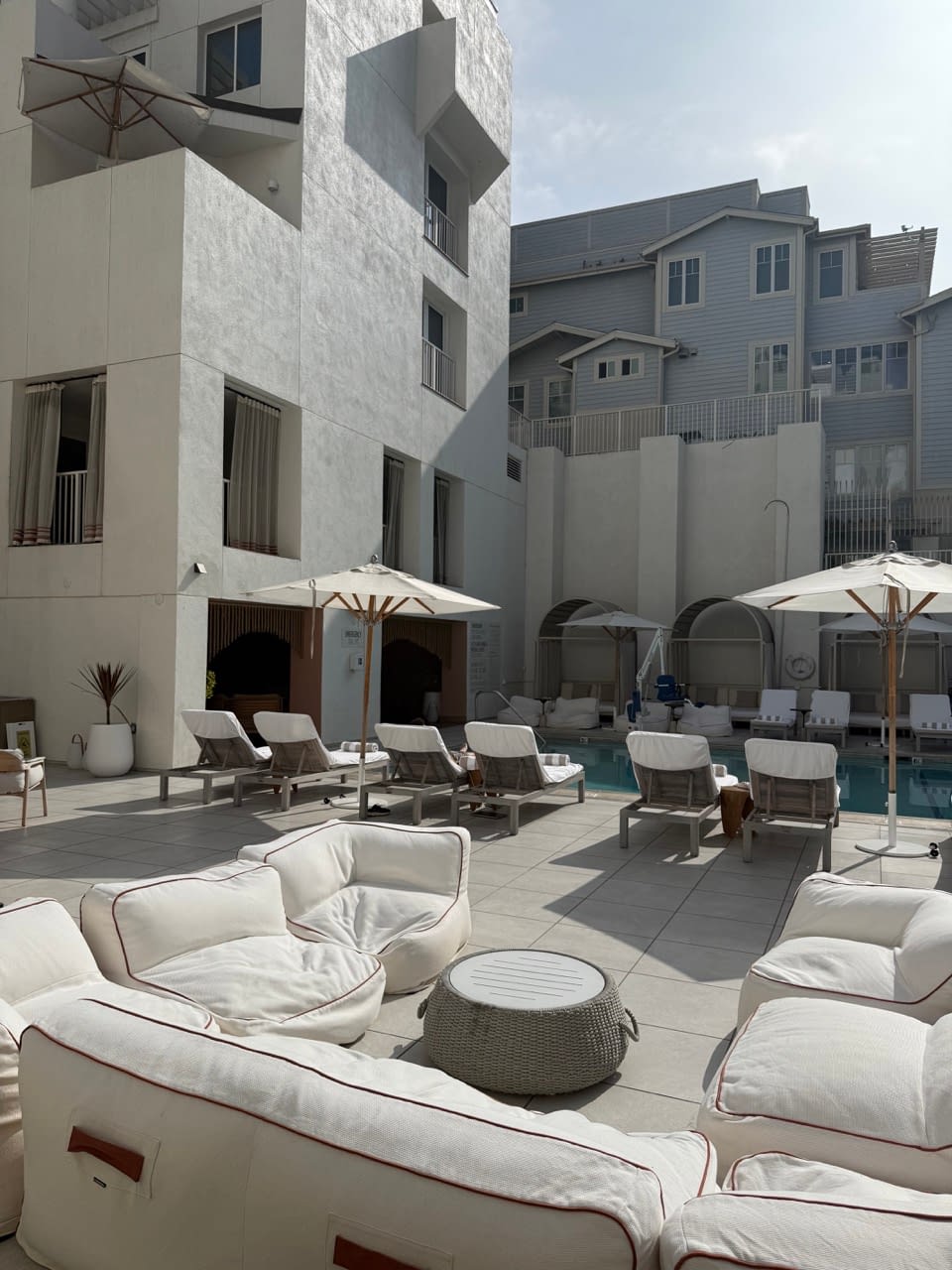 The Sanbourne santa monica where to stay in los angeles best place to stay in los angeles without a car