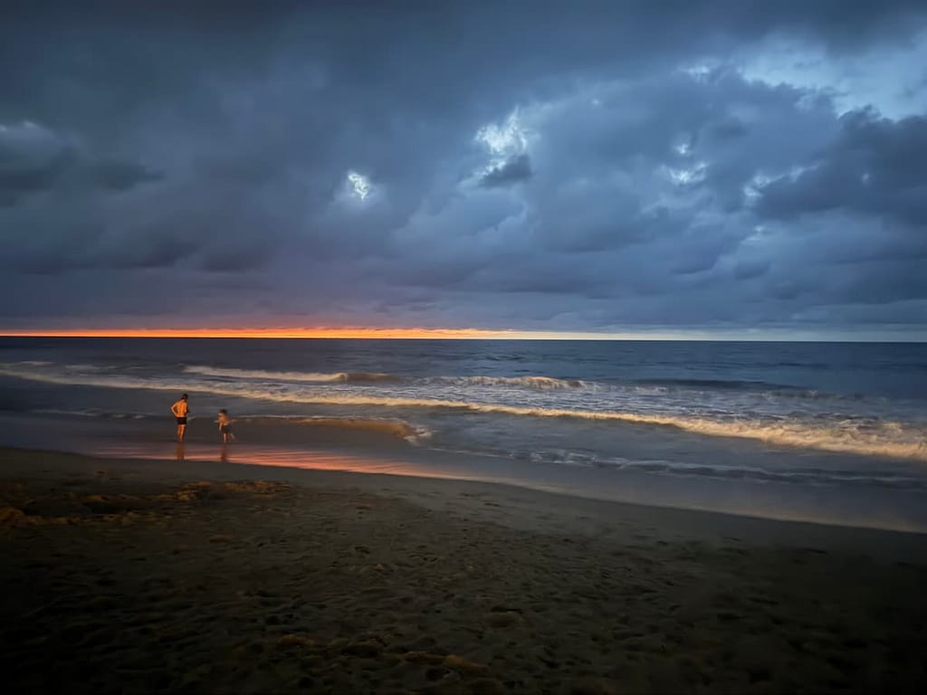 san pancho beach sunset