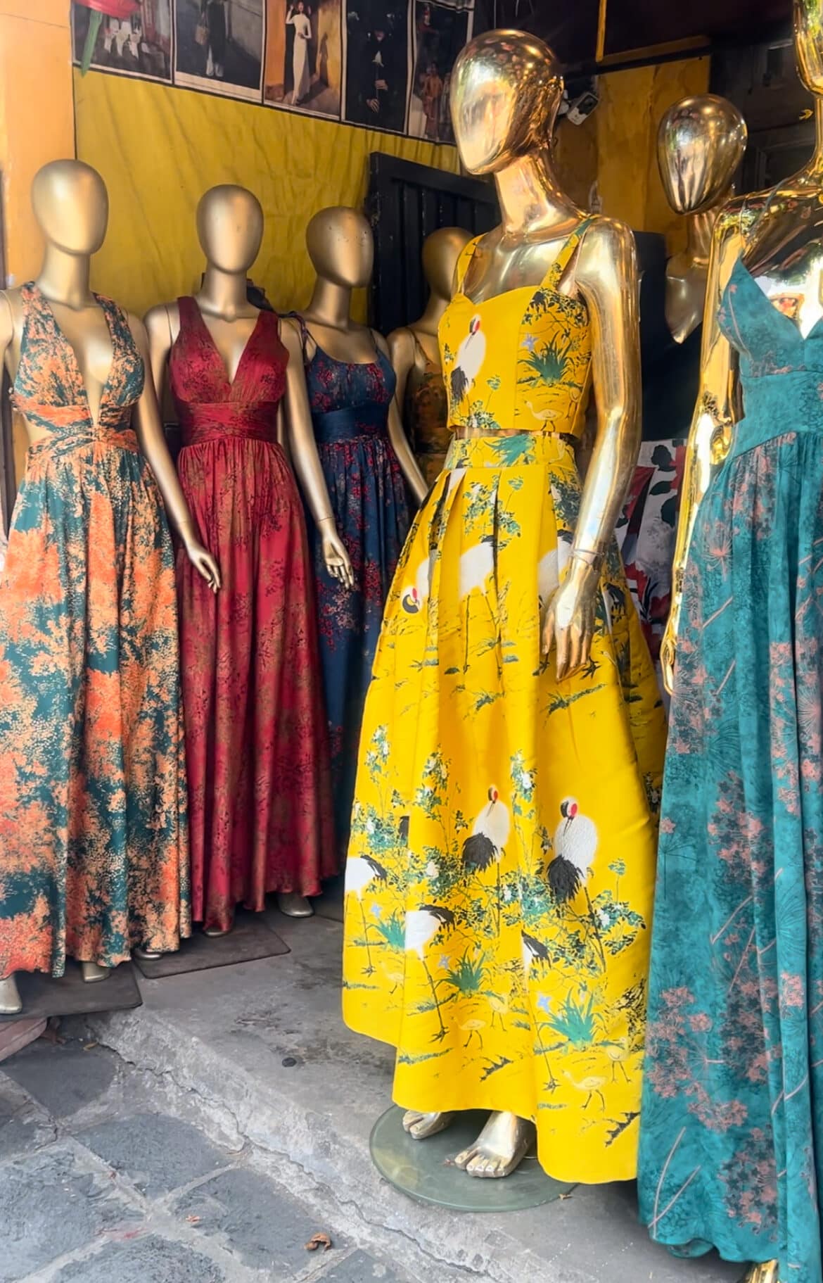 Hoi An street tailor shops