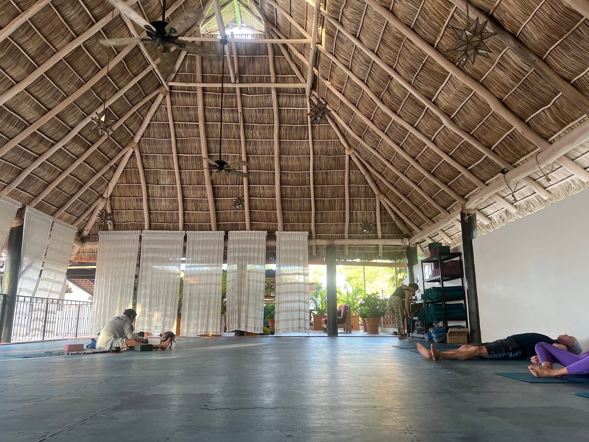 YOGA SAYULITA HOTELITO LOS SUENOS