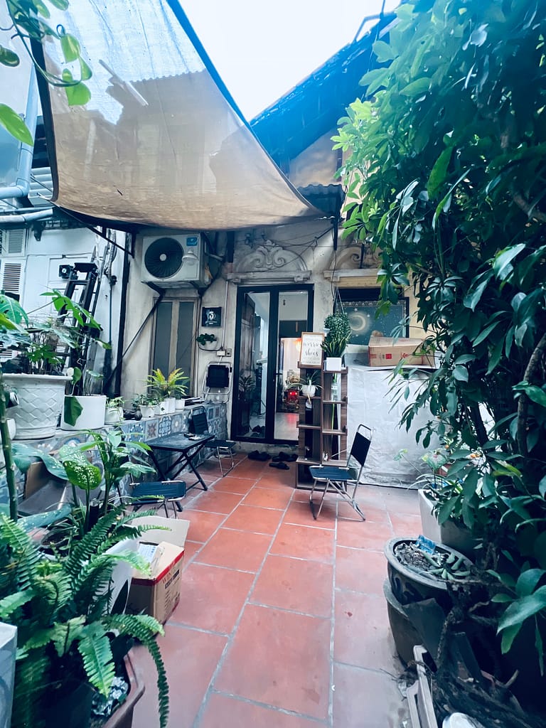 3 OF SPADES TATTOO SHOP HANOI PATIO