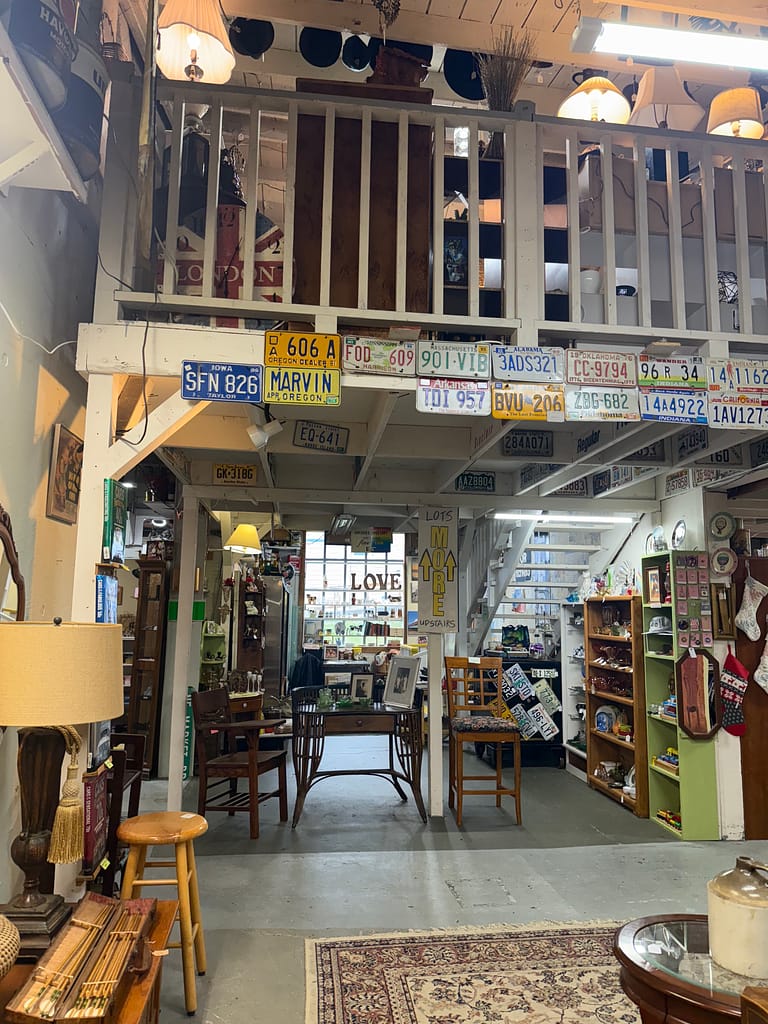 manzanita pet-friendly hotels wheeler oregon antiques manzanita pet-friendly